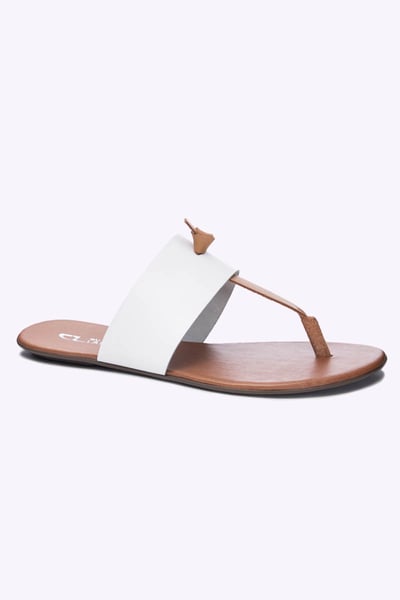 5fcc5e4e3d4e4e93b31c863b3243c80e